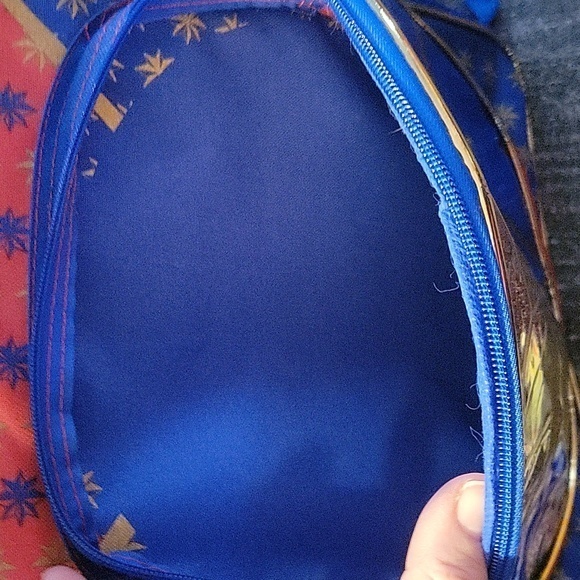 Captain‎ Marvel backpack - Picture 3 of 6